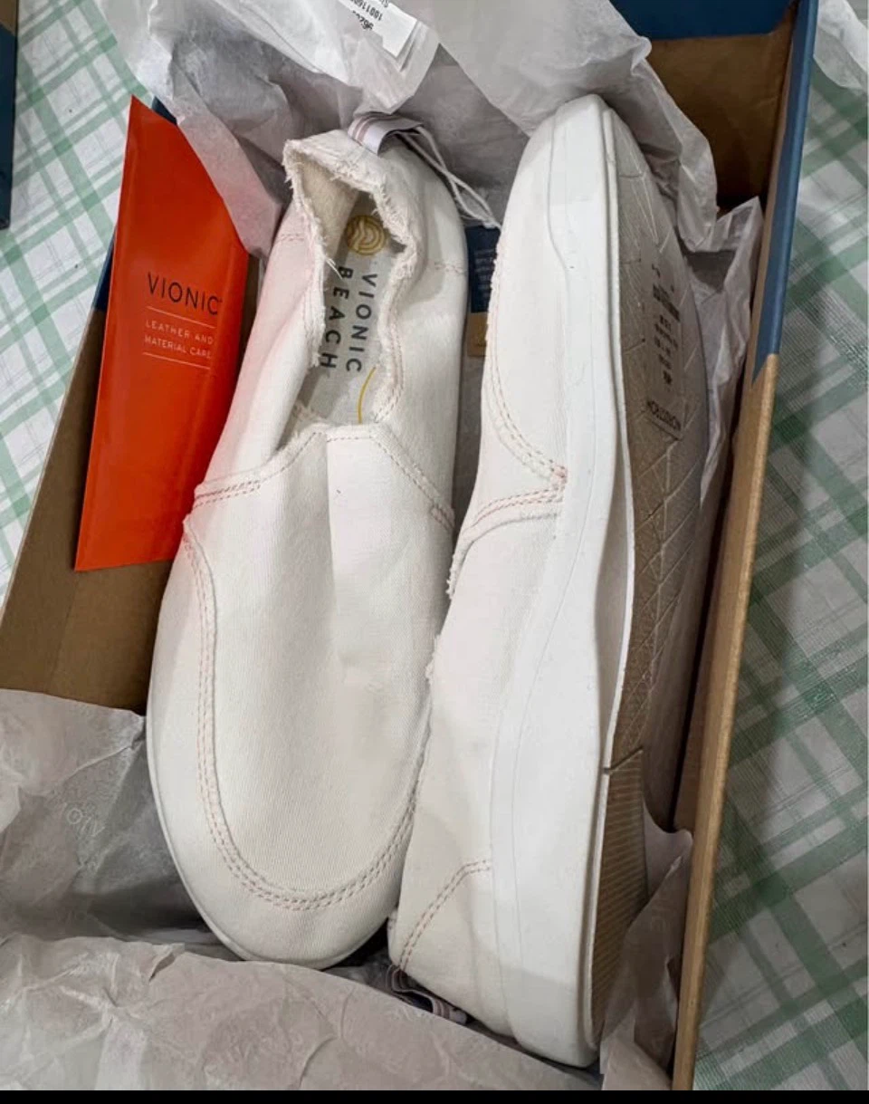 Vionic Beach White Canvas Slip-On Sneakers - photo 4