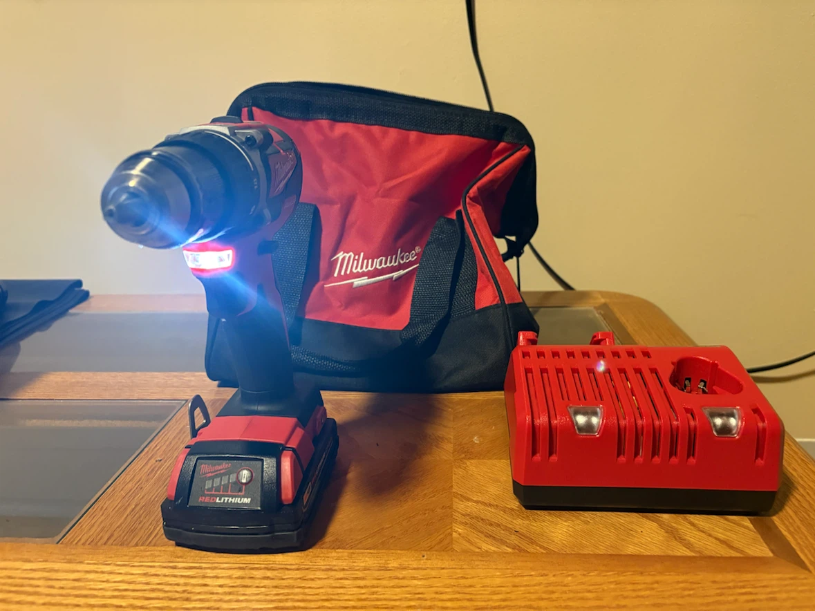 Milwaukee M18 Cordless Brushless Drill/Driver Kit with Bag - photo 4
