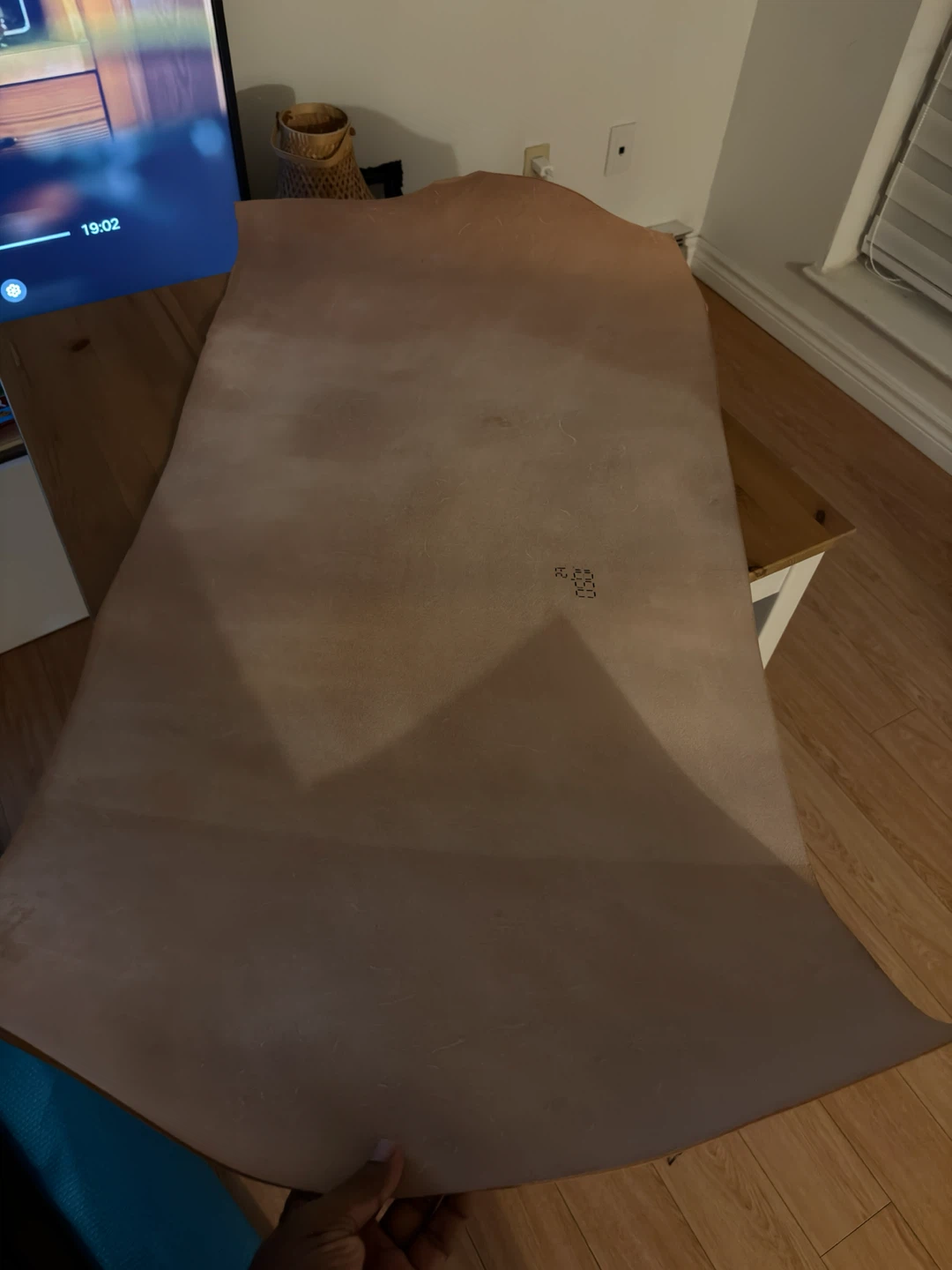 Large Roll of Natural Veg Tan Leather - photo 4