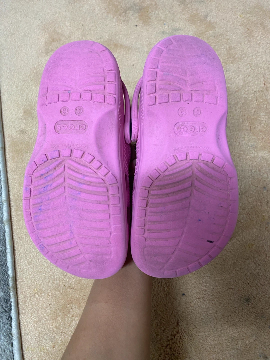 Kids pink crocs (size 13) - photo 3