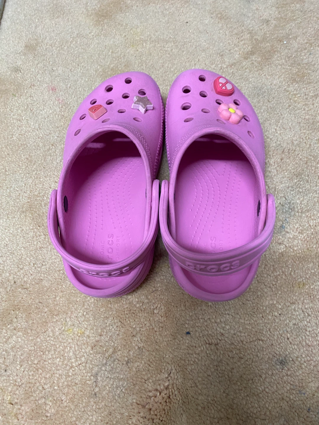 Kids pink crocs (size 13) - photo 4