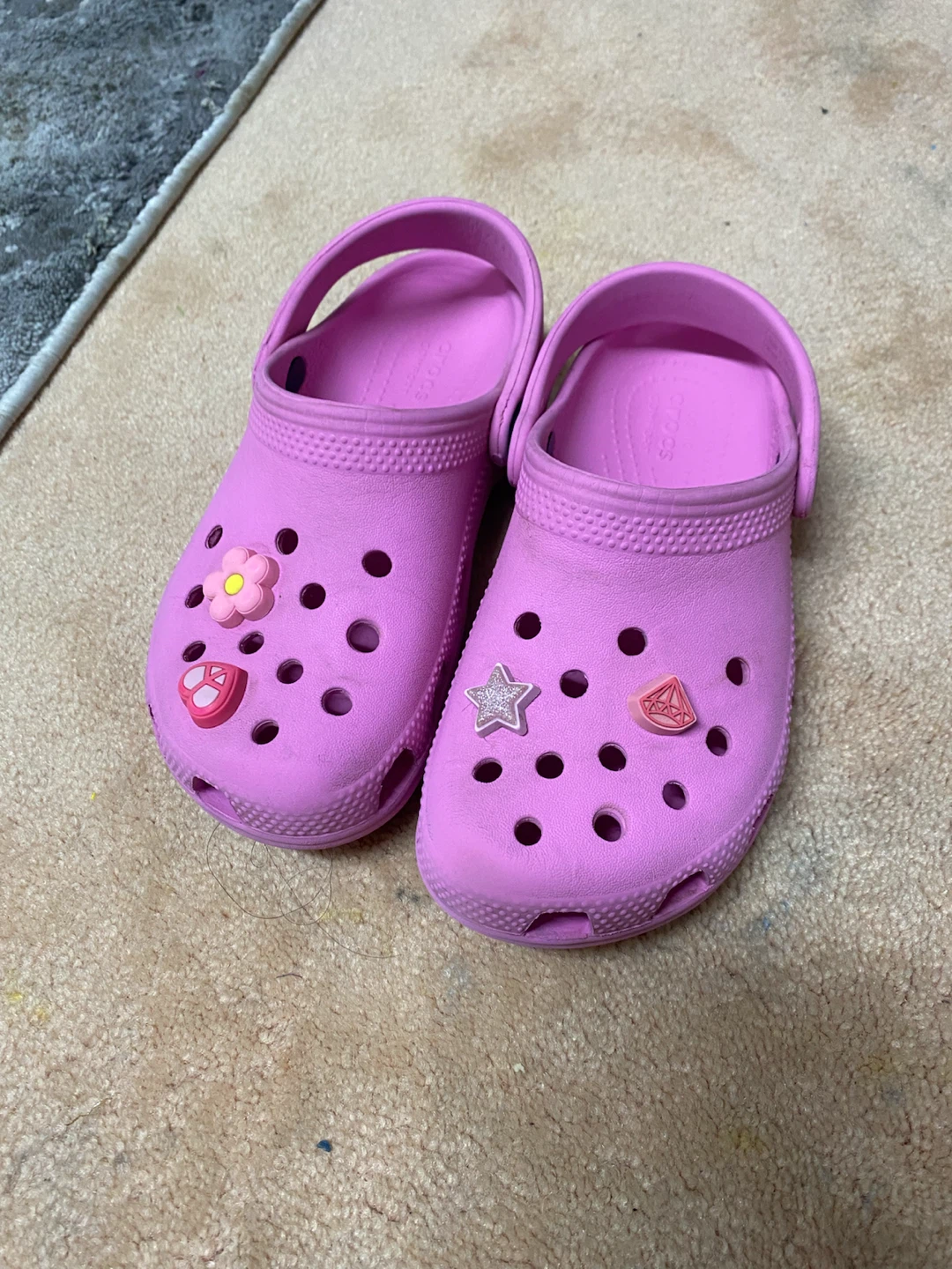 Kids pink crocs (size 13) - photo 5