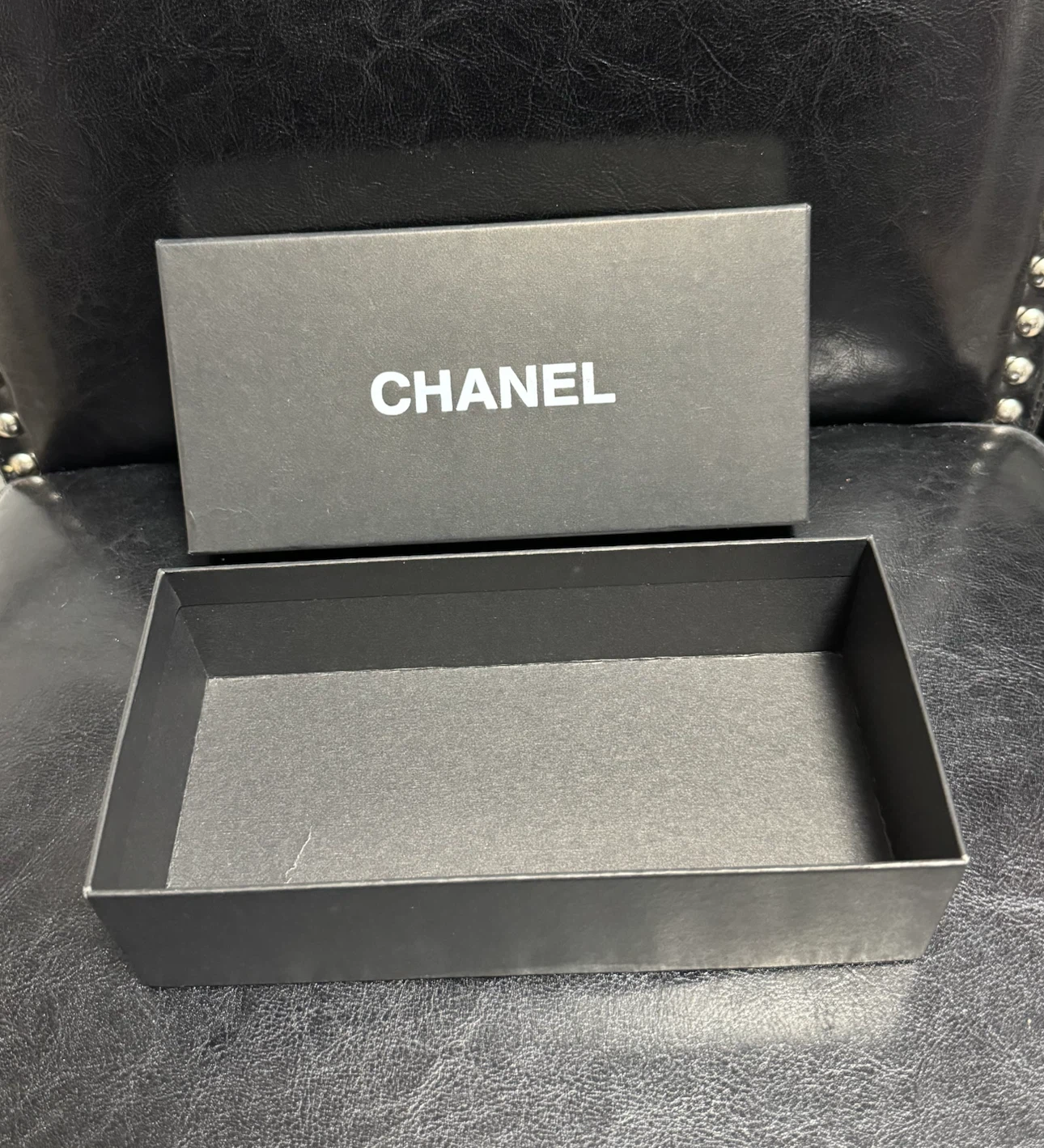 Chanel Gift Box - photo 4