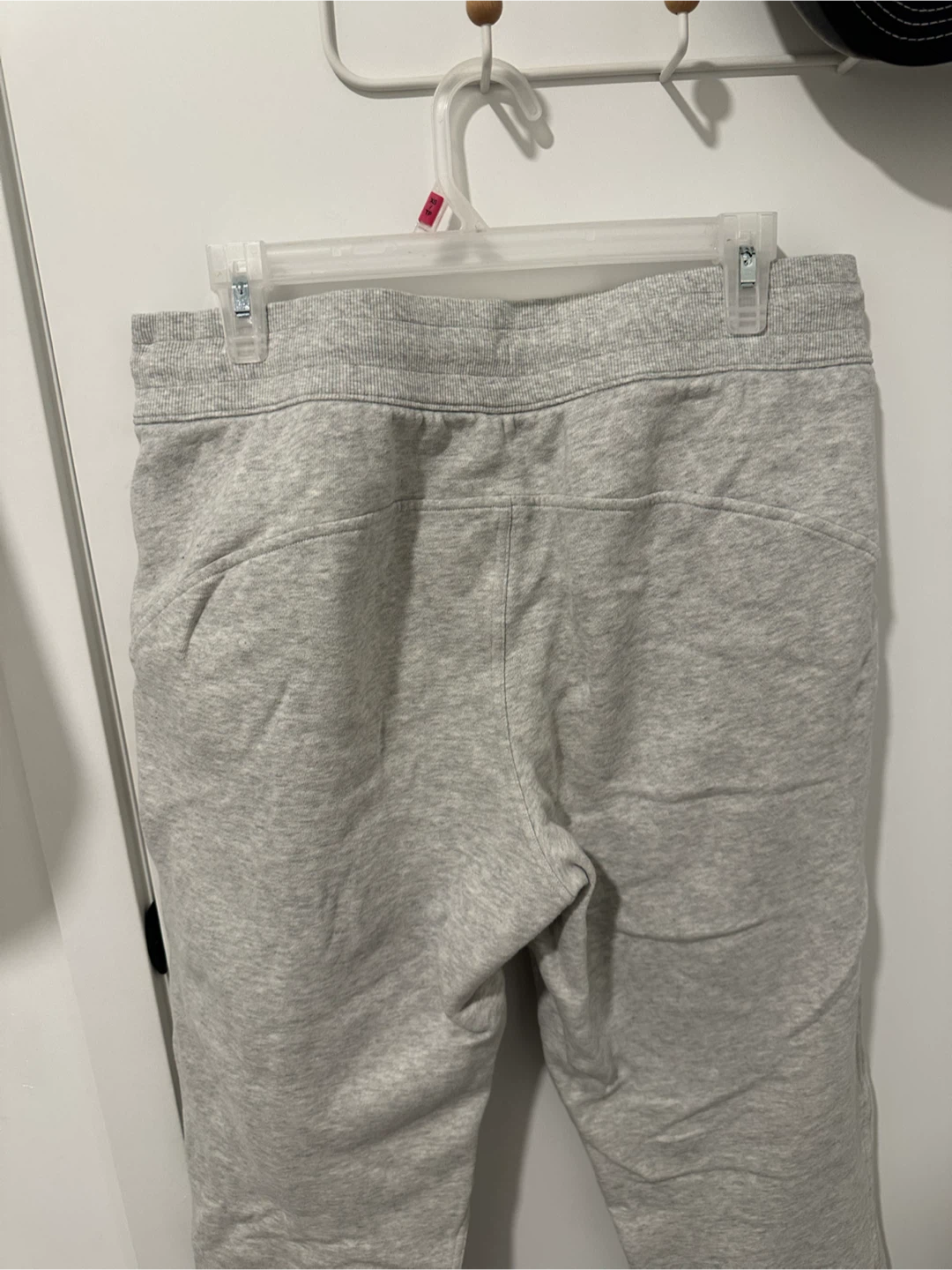 Lululemon Grey Joggers Size 12 - photo 3