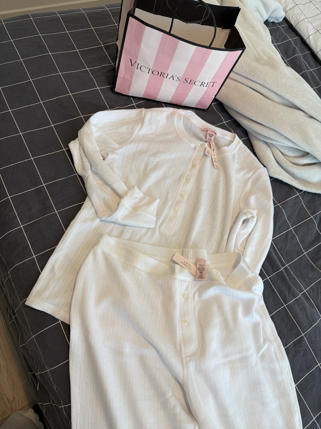 Victoria's Secret Cozy Pointelle Henley Pajama Set - White - L/G - photo 3