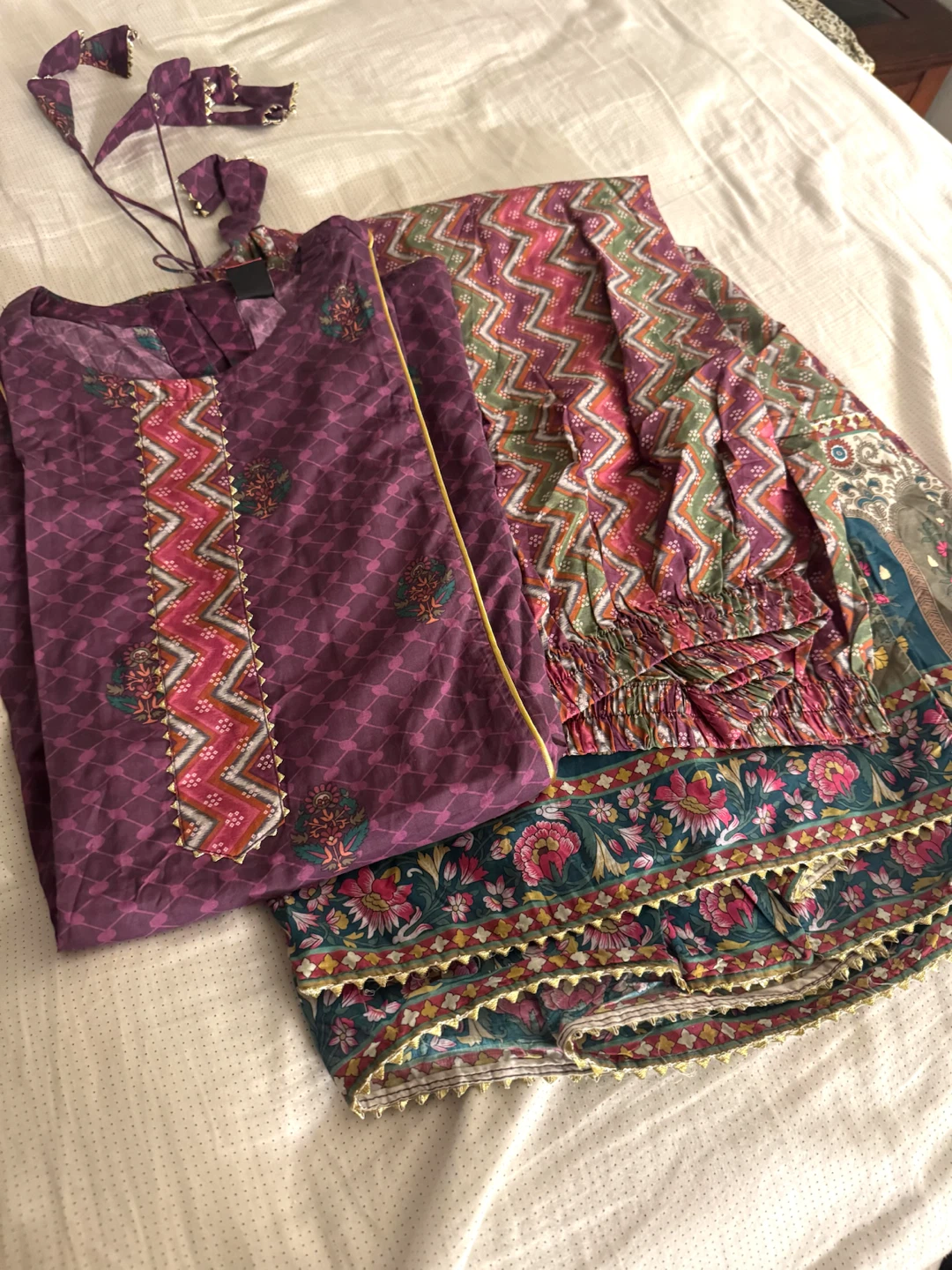 New Women's Kurti and Palazzo Pants Set - photo 3