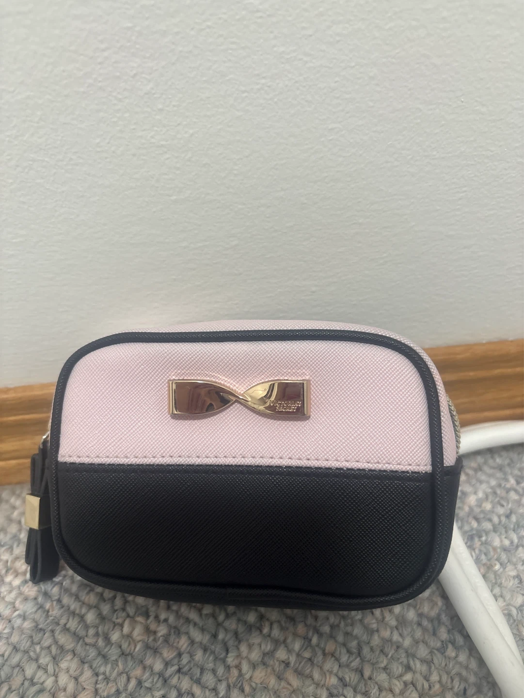 Victoria's Secret Pink & Black Makeup Bag - photo 2