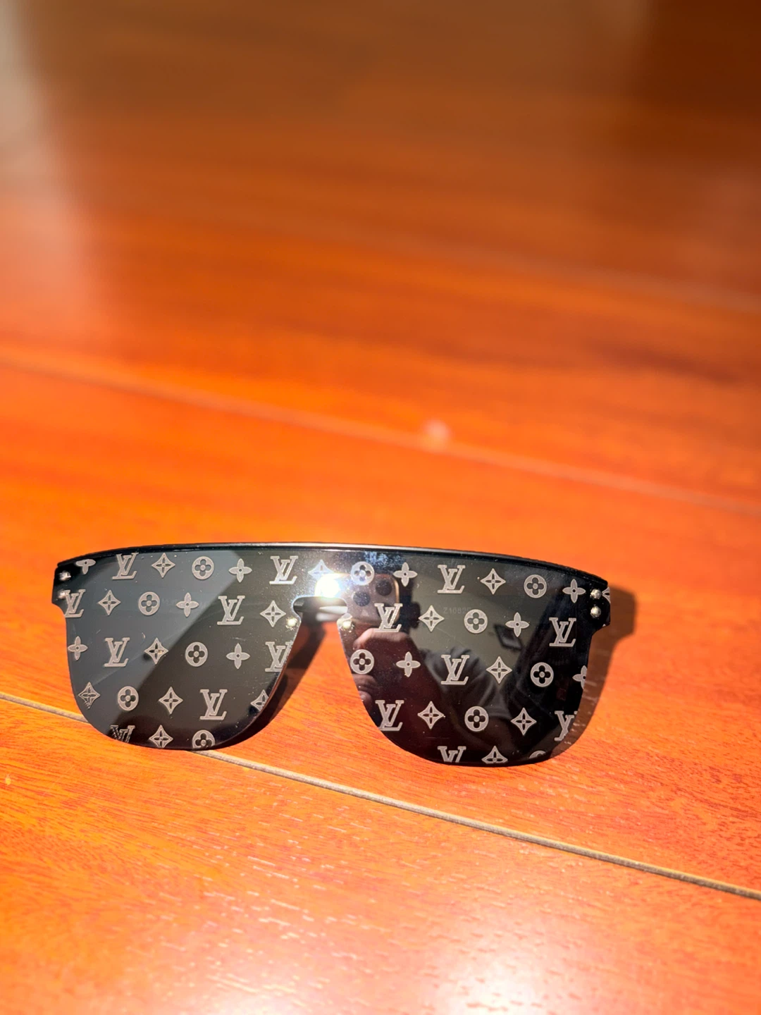 (Both glasses for $110)Louis  Vuitton Sunglasses - photo 2