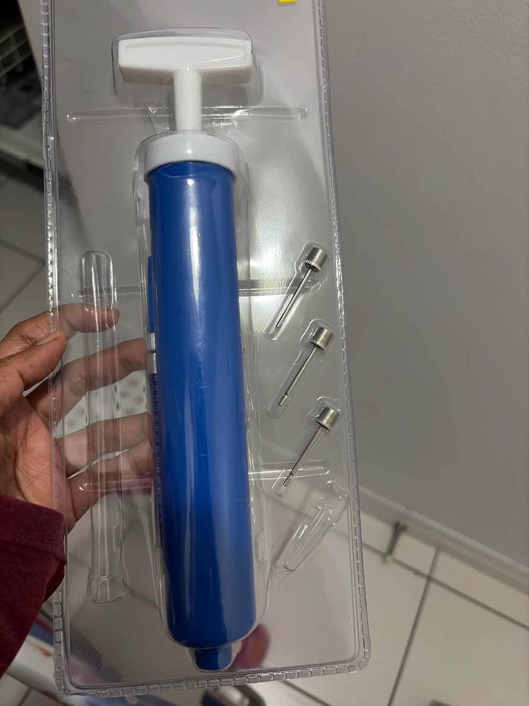 Blue Ball Pump with Needles