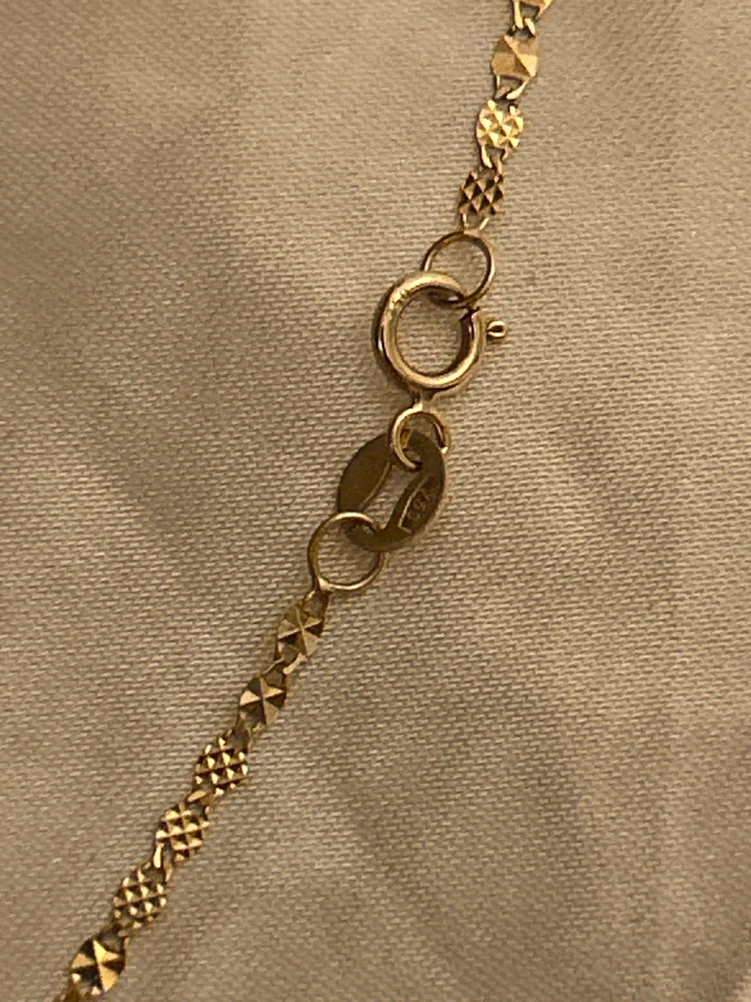 18k Gold Clover Pendant Necklace - photo 4