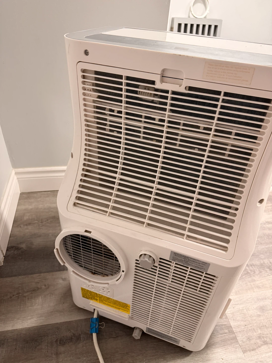Danby 12,000 BTU Portable Air Conditioner + NEW Exhaust Hose - photo 3