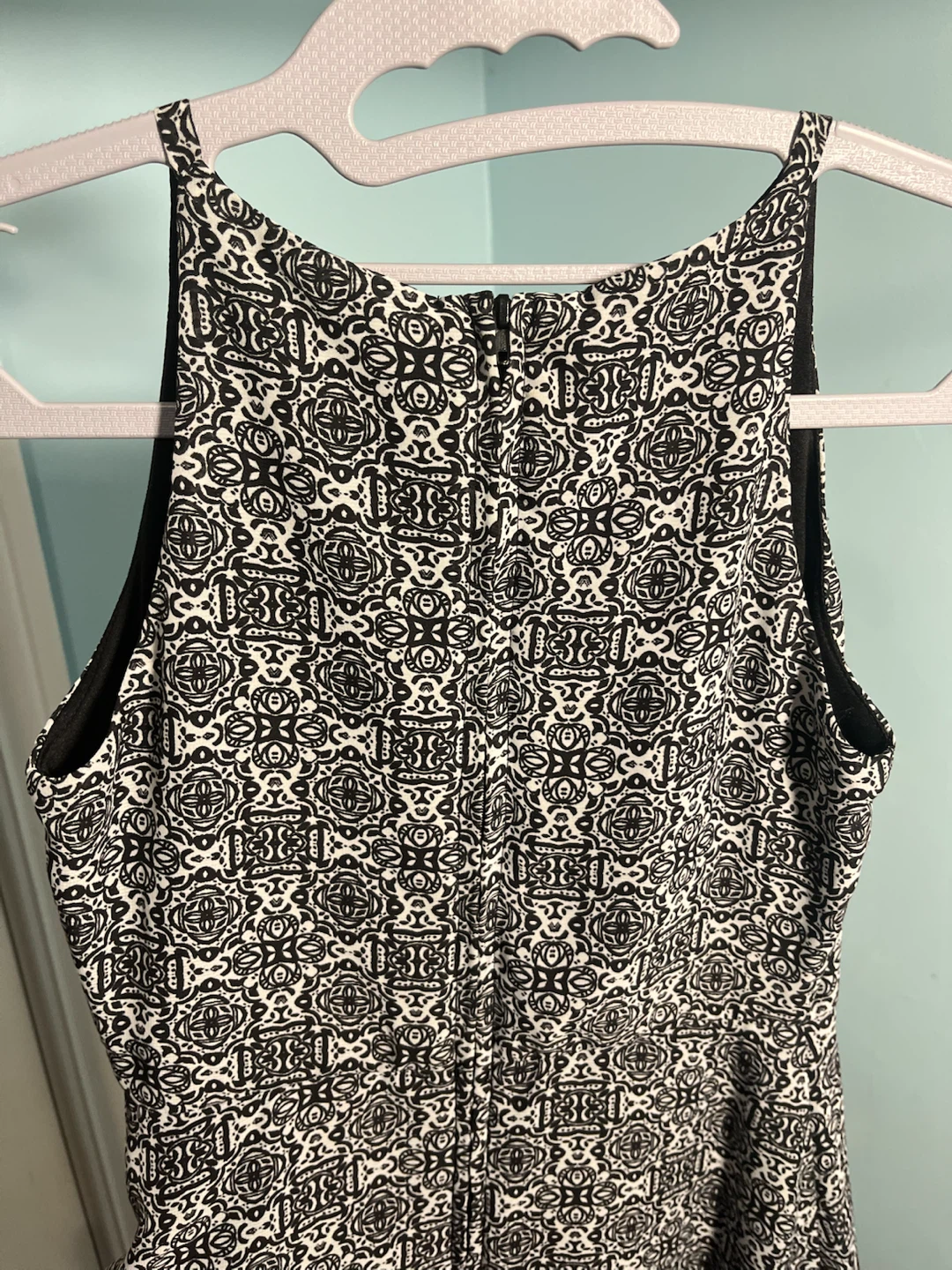 Amy Byer Black & White Patterned Dress Size 10 - photo 3