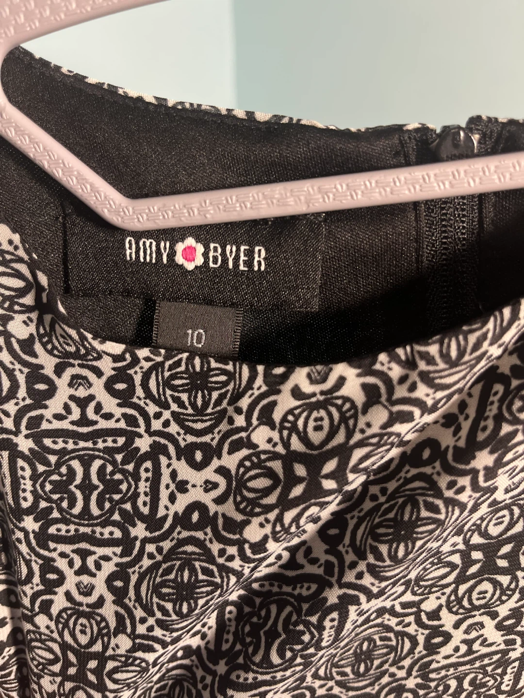 Amy Byer Black & White Patterned Dress Size 10 - photo 4
