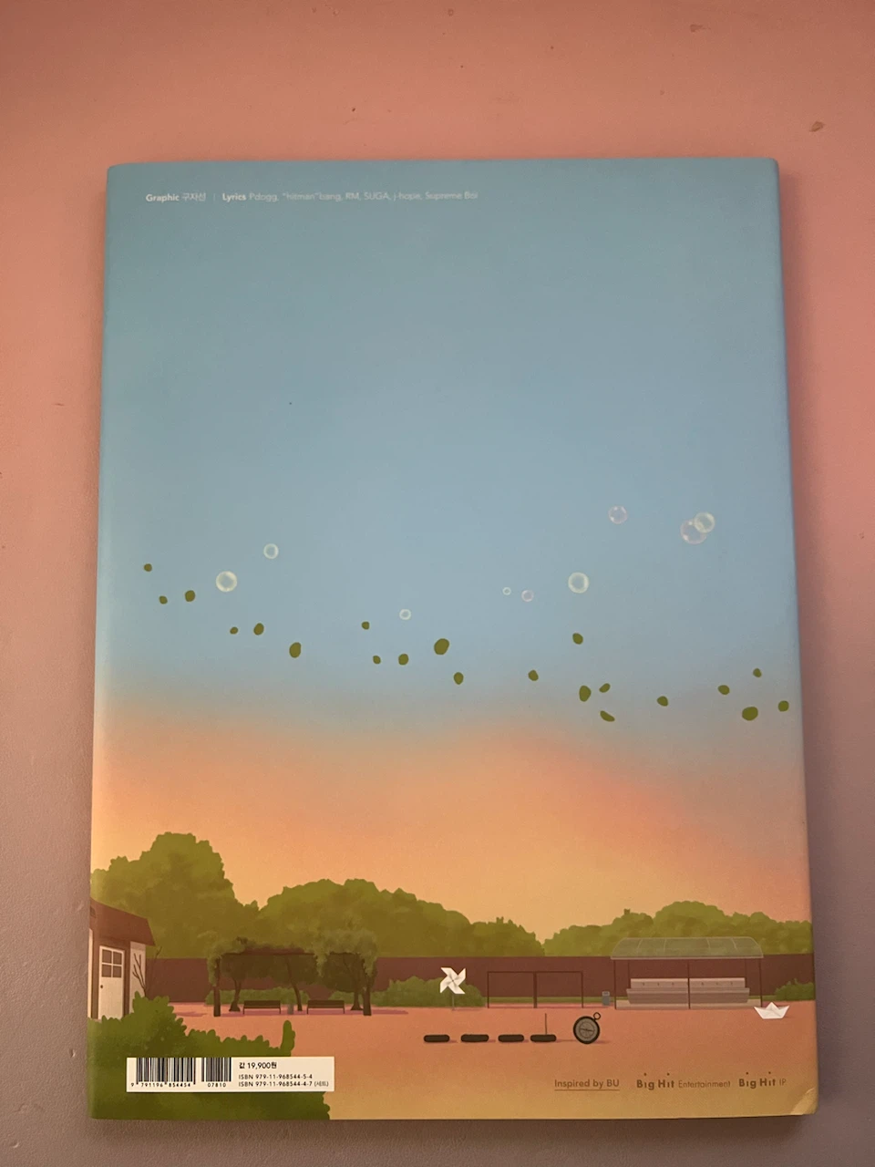 BTS Graphic Lyrics Book “You Never Walk Alone” - photo 3