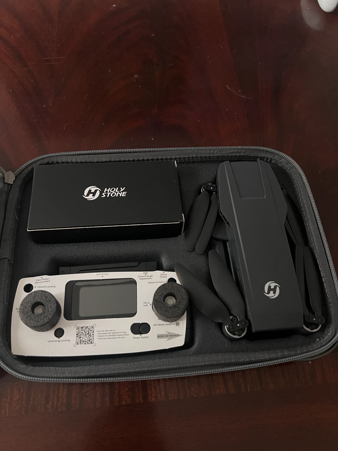Holy Stone HS720G GPS Drone – Never Used - photo 2
