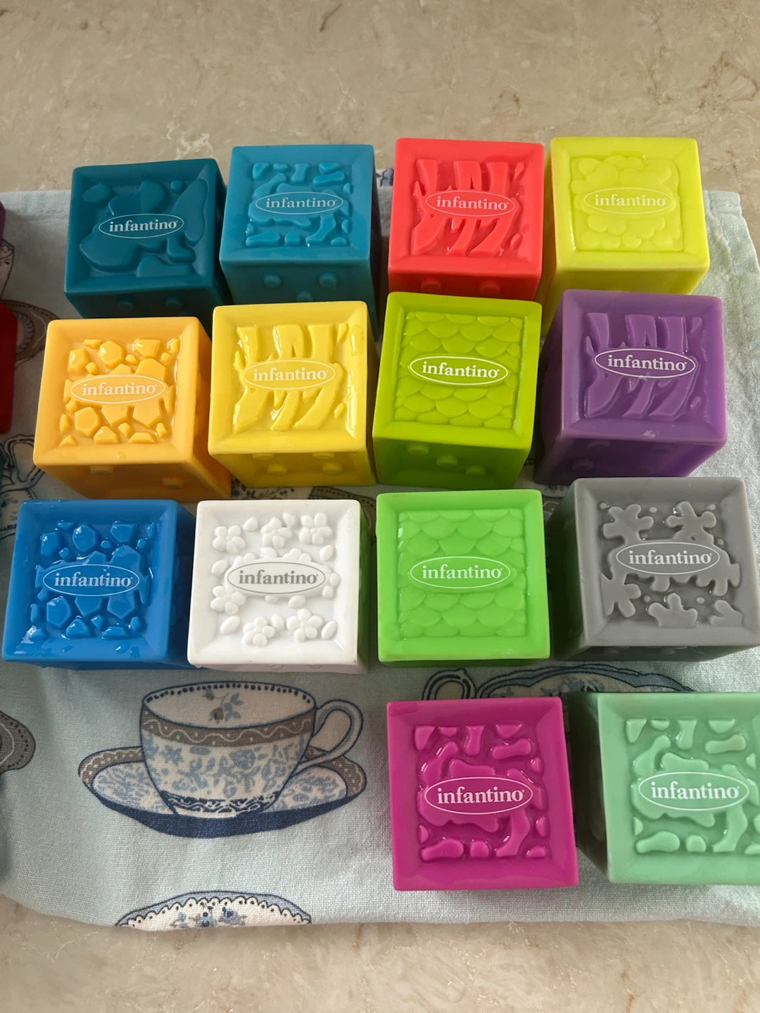 24 KIDS RUBBER PLAY BLOCKS (SEE LISTING) - photo 3