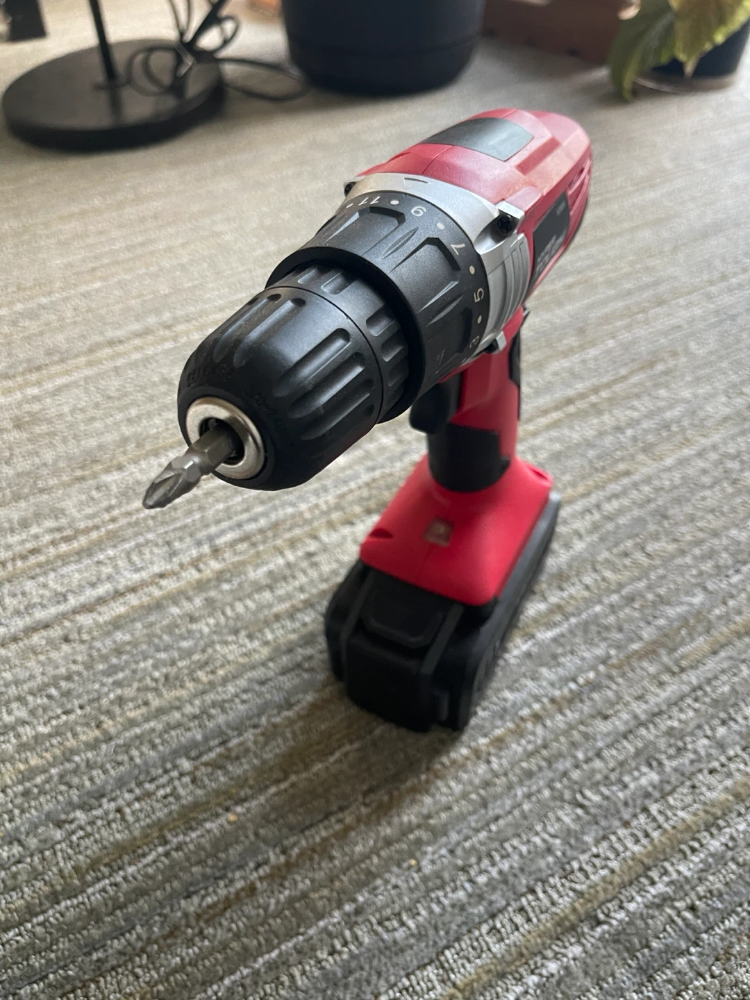 Hyper Tough 18V Cordless Drill + charger