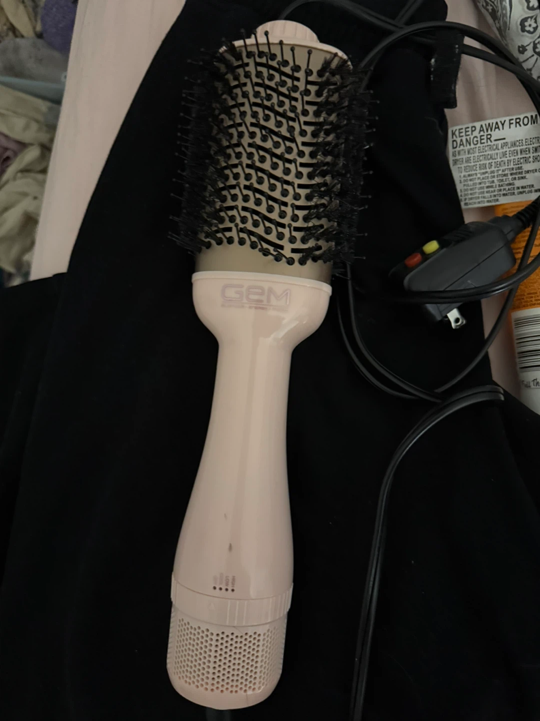GEM One-Step Hair Dryer and Styler