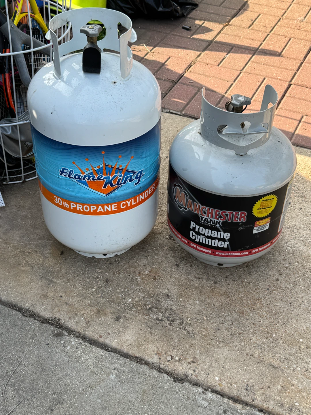 Flame King & Manchester Tank Propane Cylinders