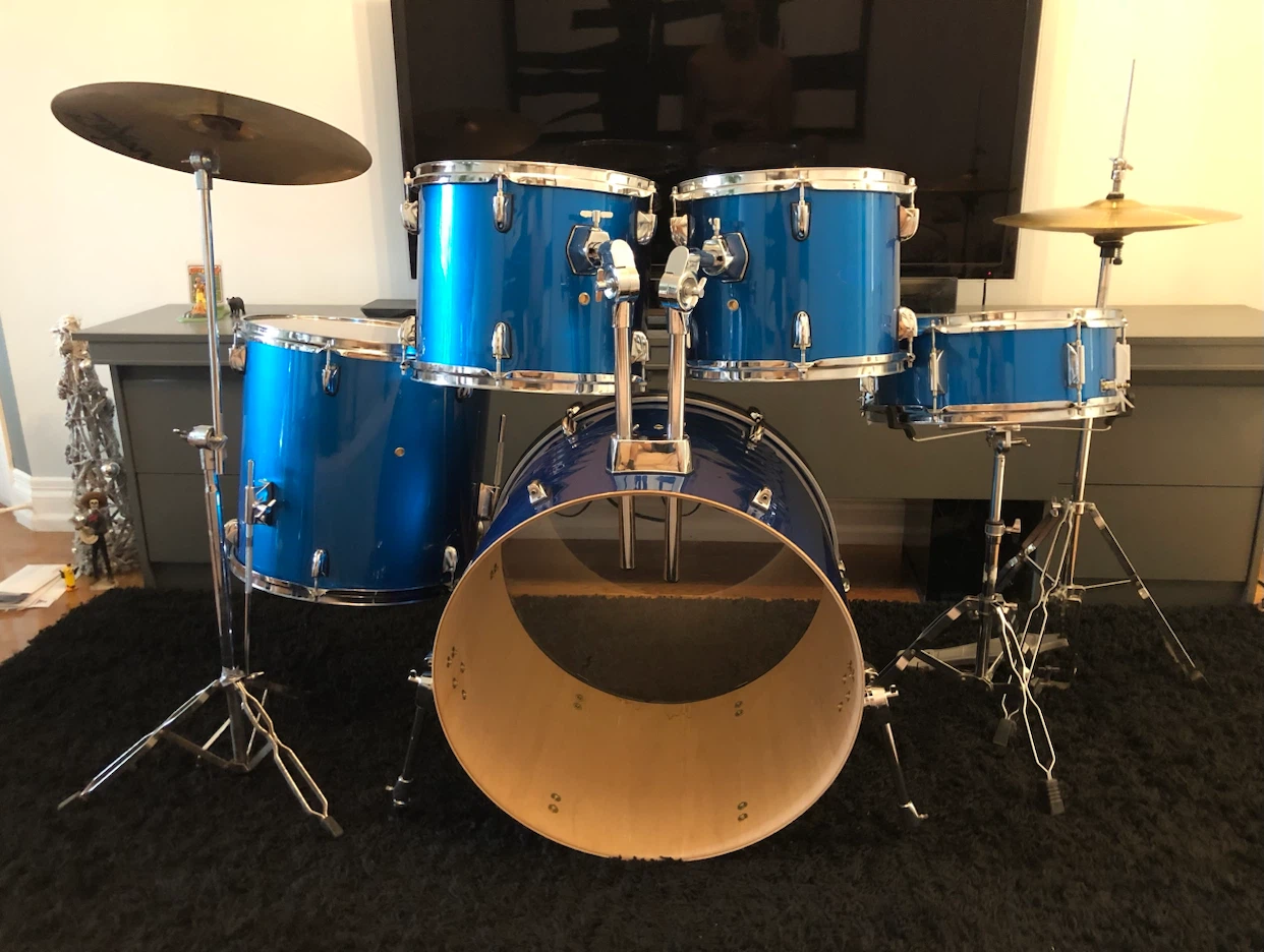 5-piece drum set — cobalt blue