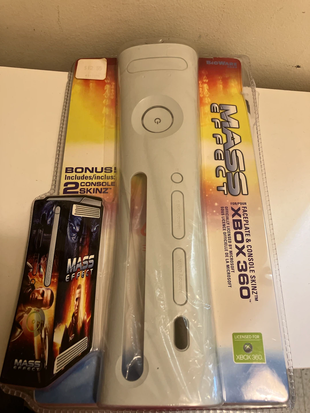 Mass Effect Faceplate & Console Skinz for Xbox 360