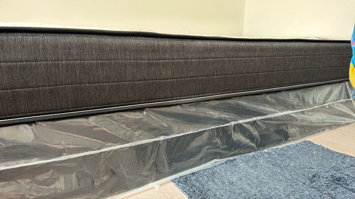 single mattress with box spring - photo 2