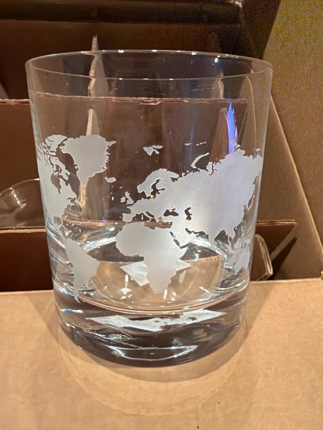 Set of 4 World Map Etched Rocks Glasses