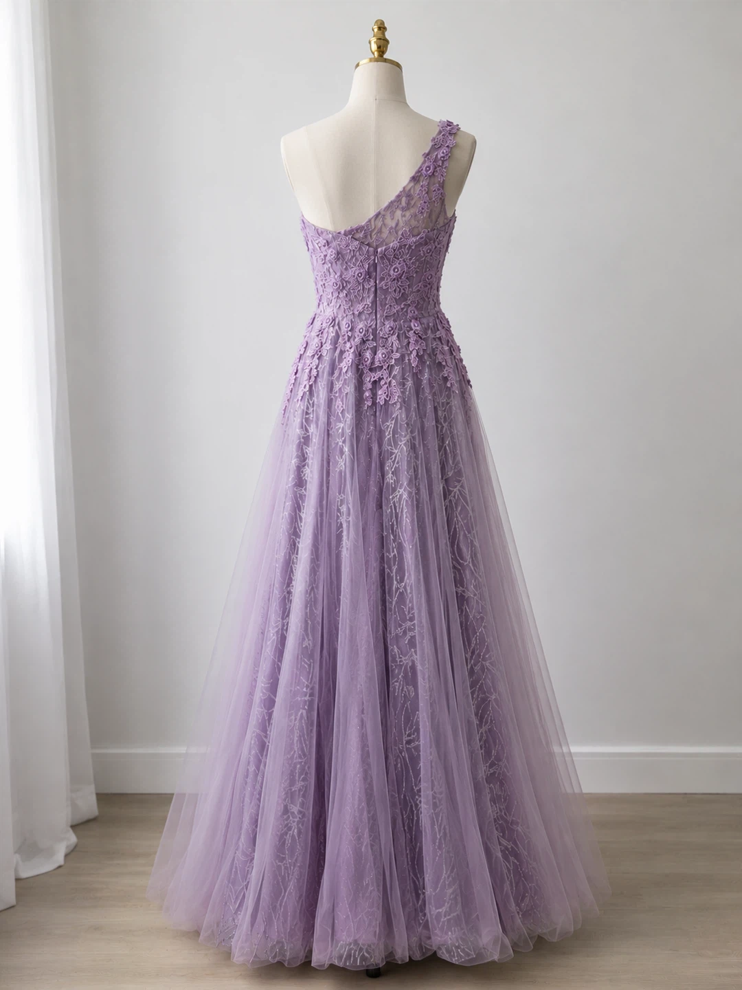 David’s Bridal Lavender Gown – Size 6 - photo 2