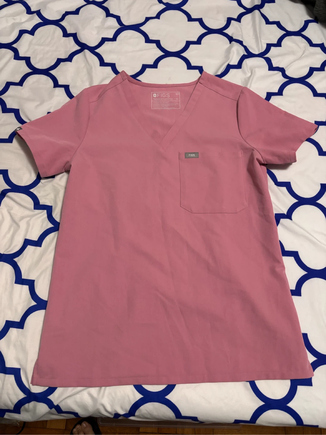 FIGS Technical Collection Scrub Top XS