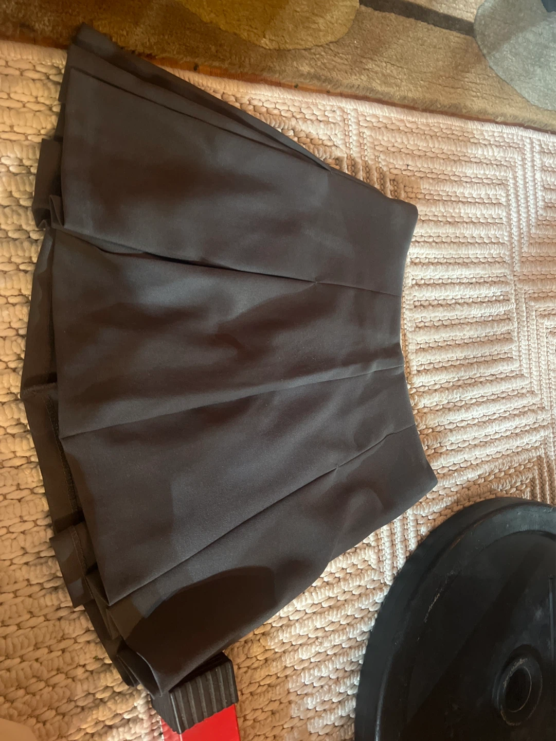 GU Pleated Mini Skirt - Size S in U.S.