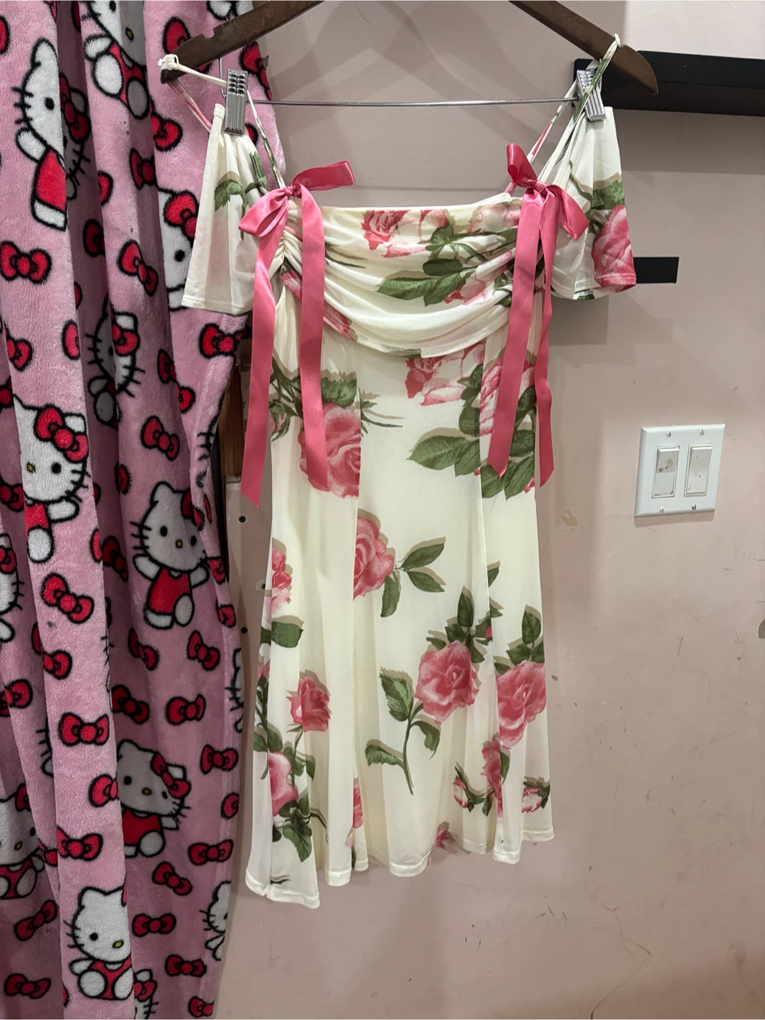 Off-the-shoulder rose print mini dress with pink bows