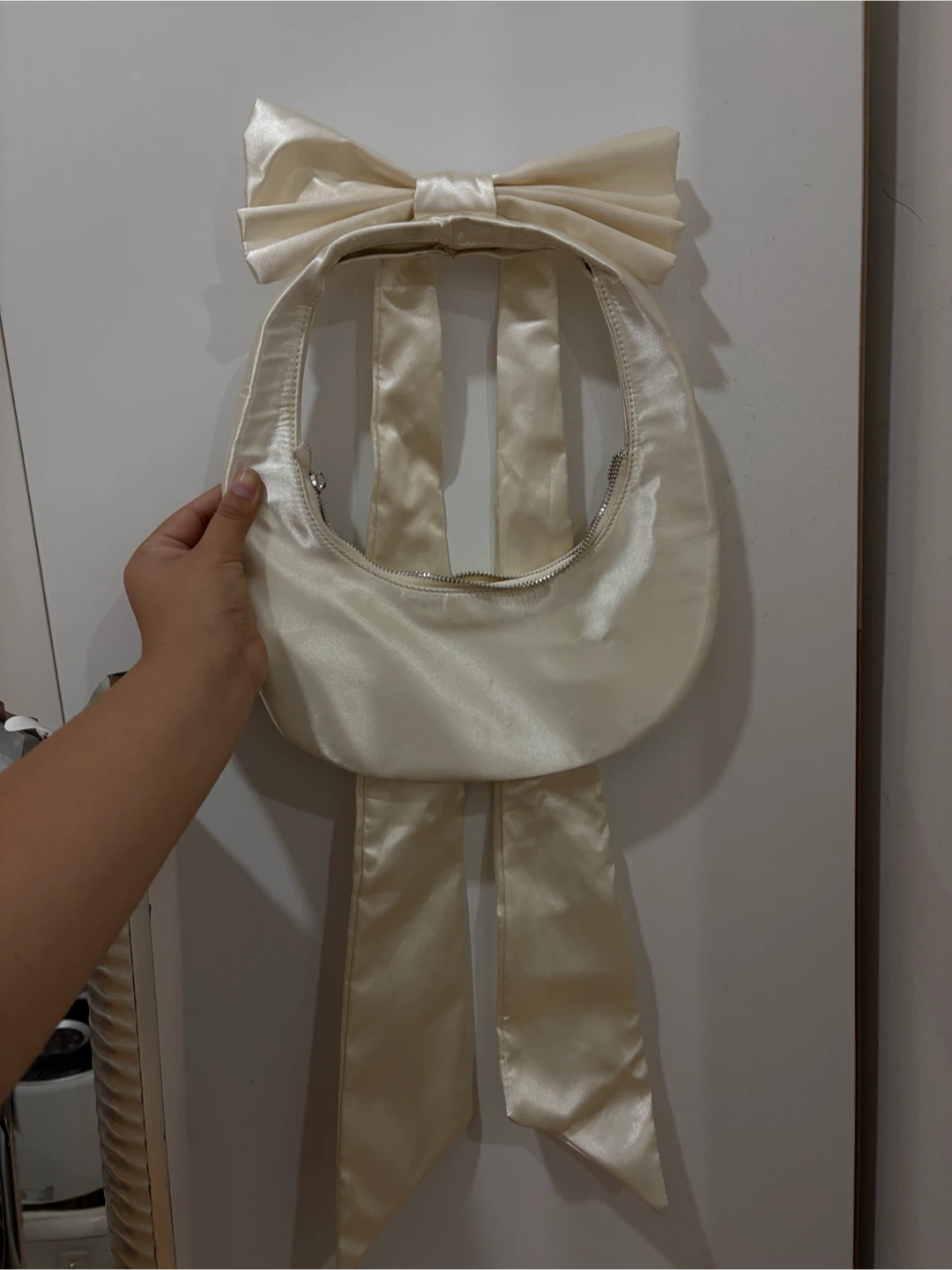 Cream Satin Bow Bag with Heart Clasp
