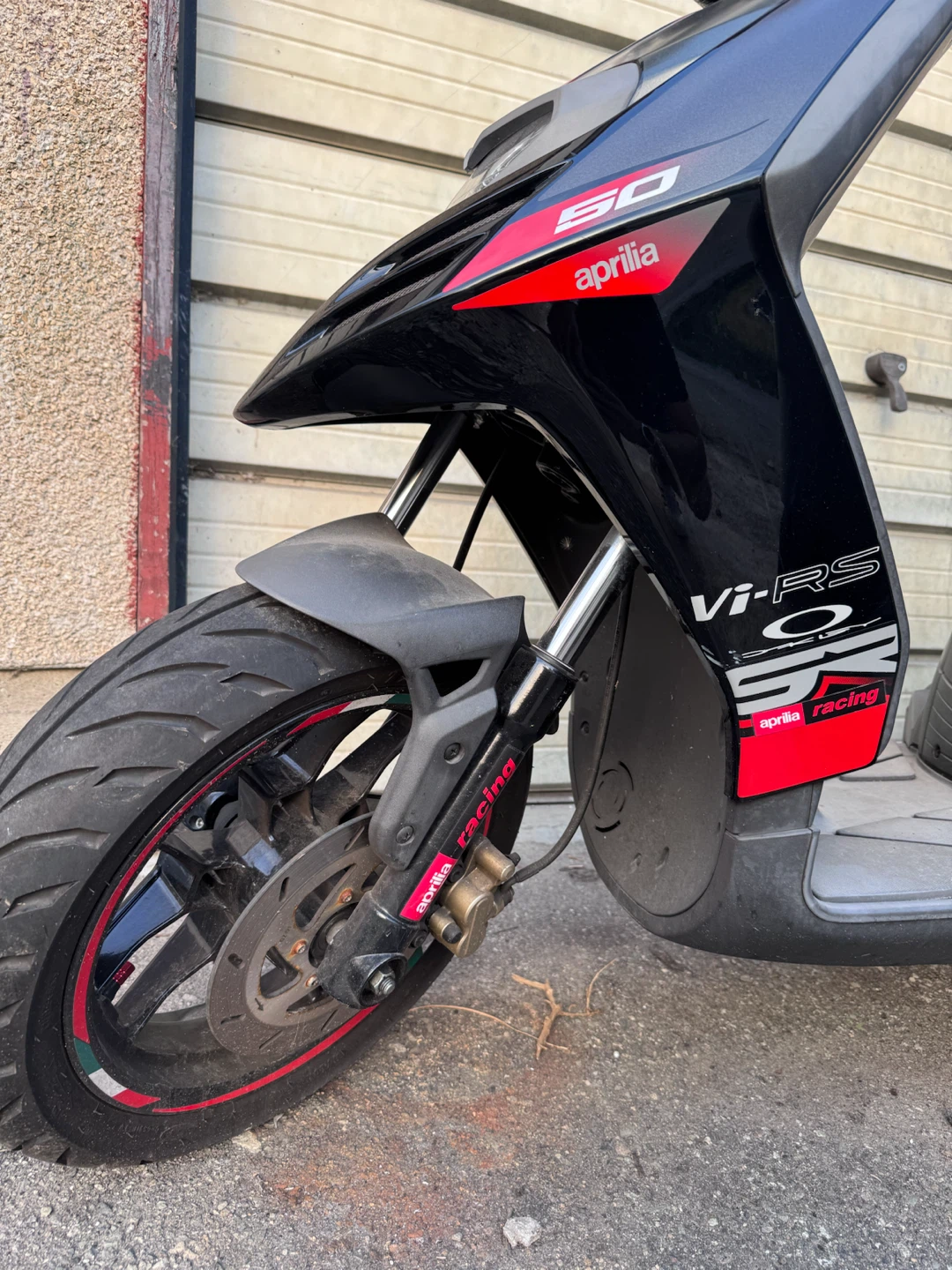 Aprilia SR 50 Scooter - photo 3