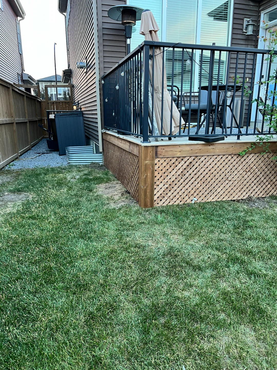 Deck privacy