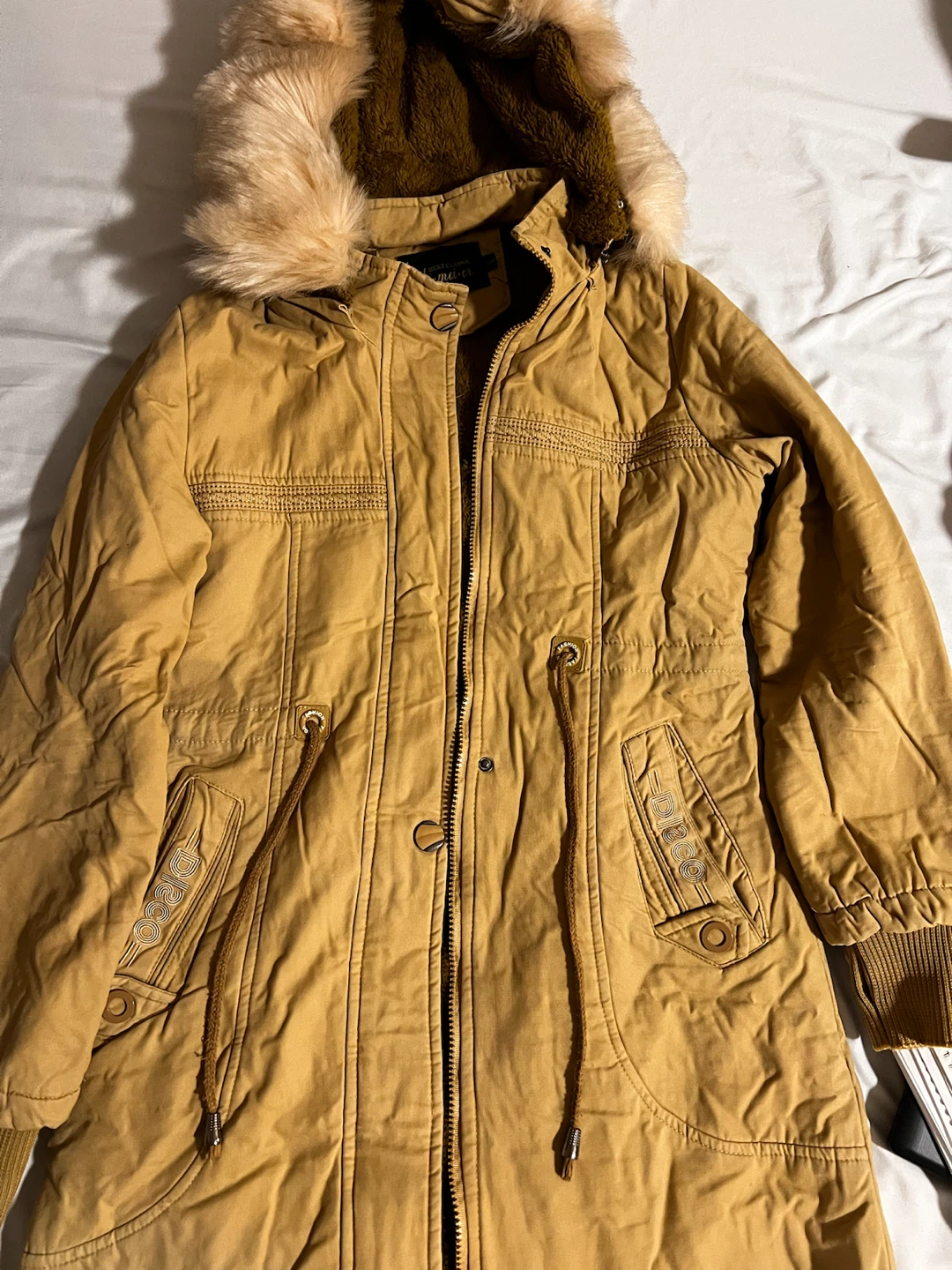 BEST CLASSIC Winter Jacket with Fur Hood