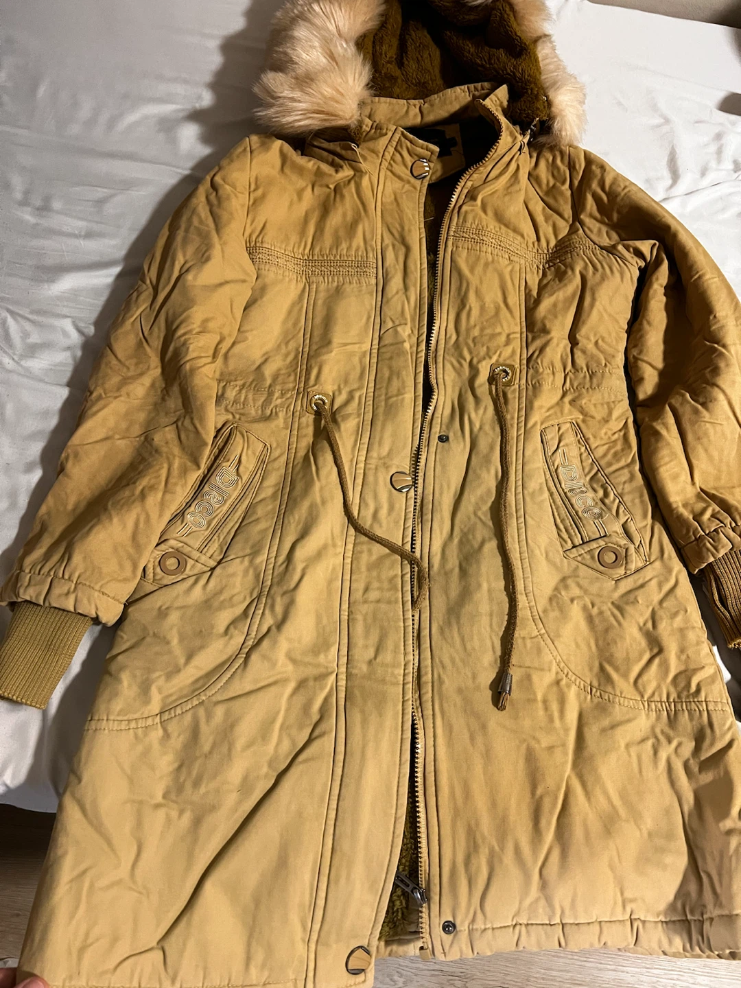 BEST CLASSIC Winter Jacket with Fur Hood - photo 4