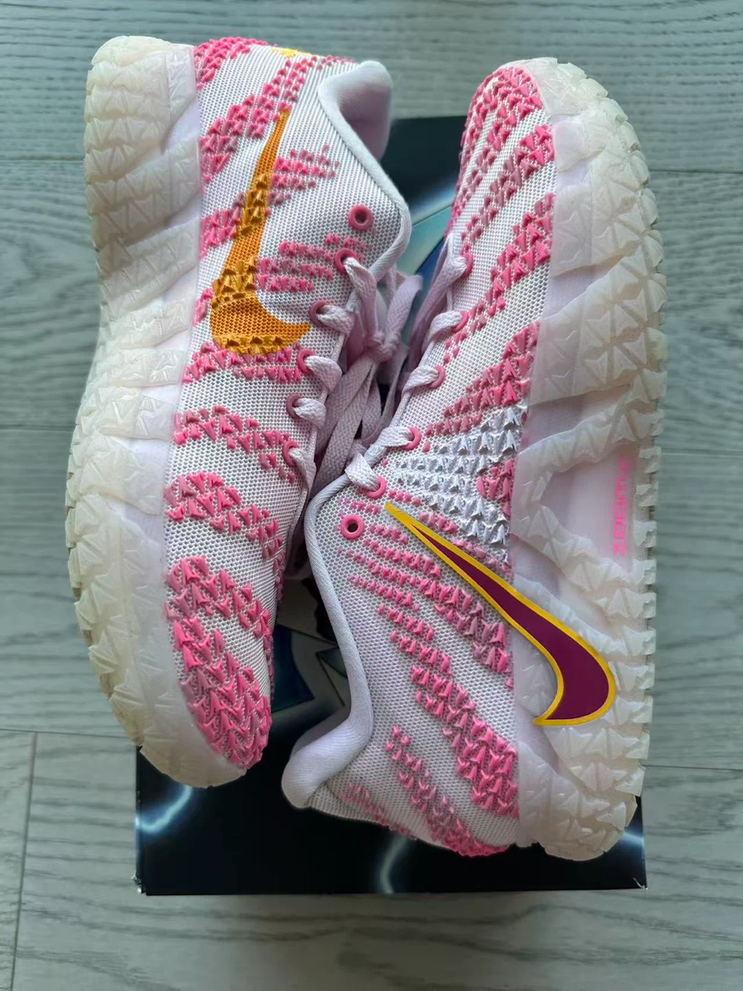 Ja 3 pink size 8 men us good condition
