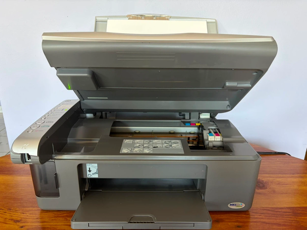 Epson Stylus CX4800 All-In-One Printer - photo 2