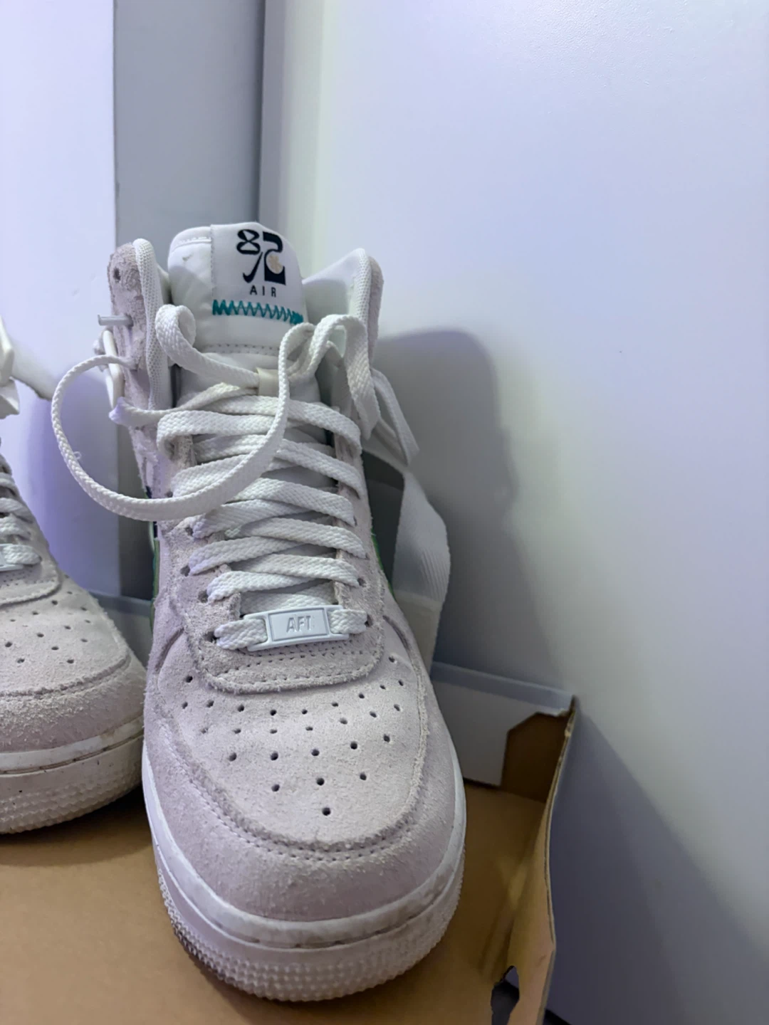 Nike Women's Air Force 1 High SE shoes - photo 3