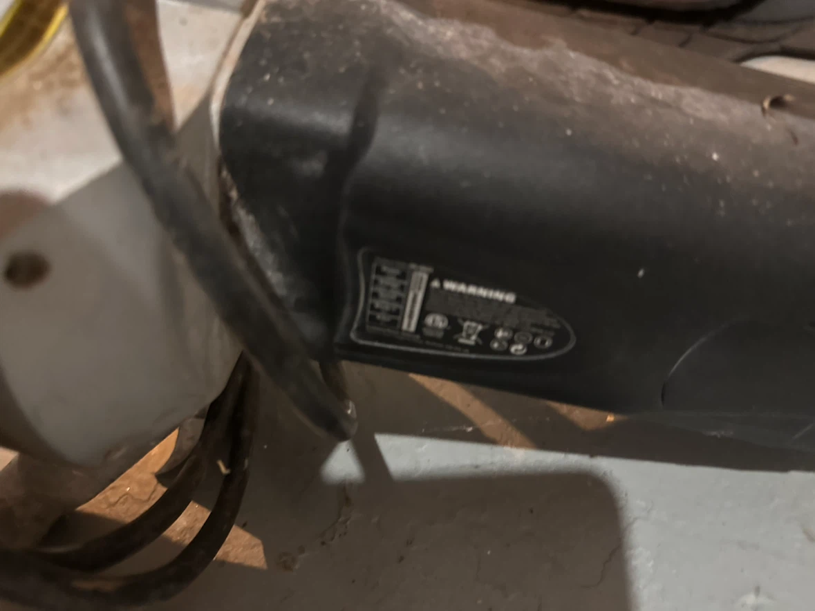 Wet Tile Saw - photo 3