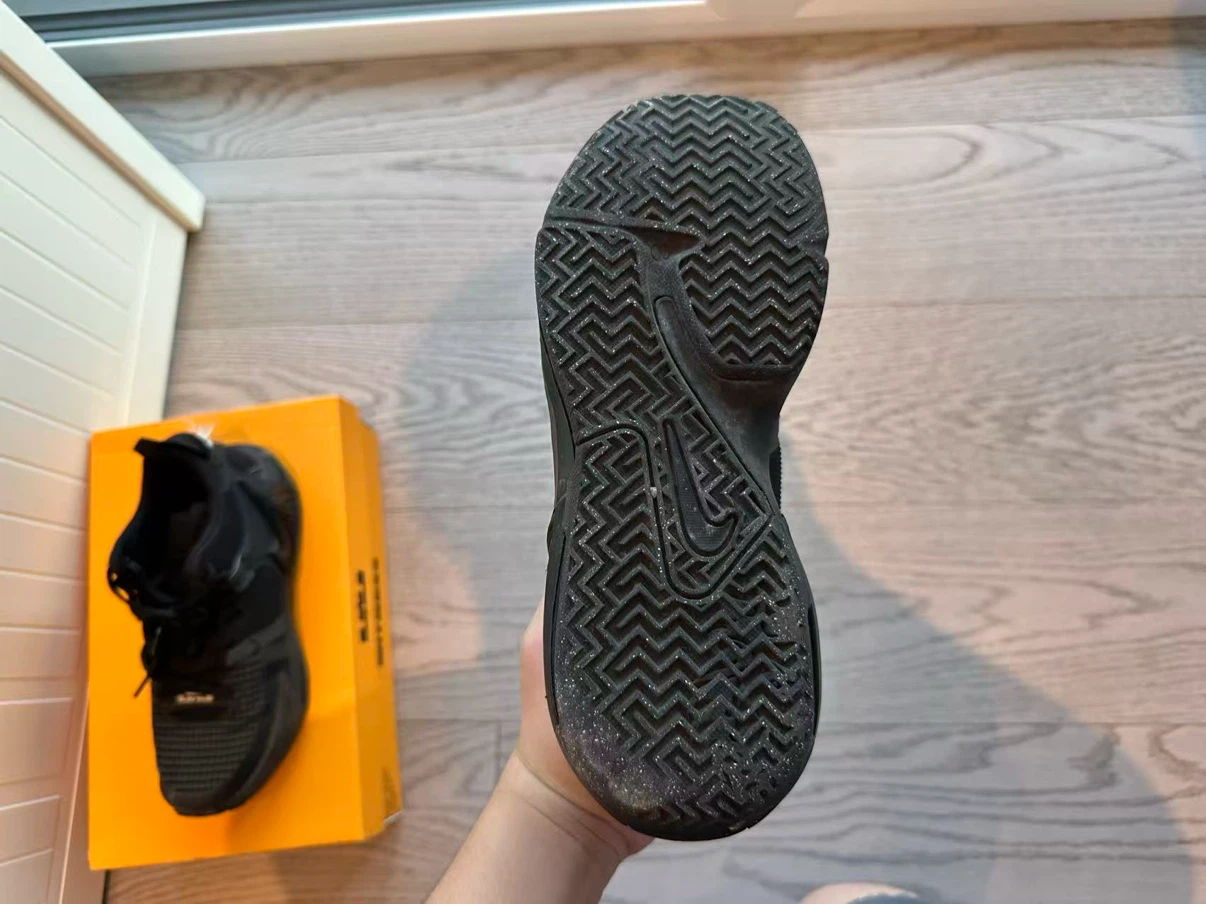 Nike LeBron Witness 6y bad condition cheap - photo 4