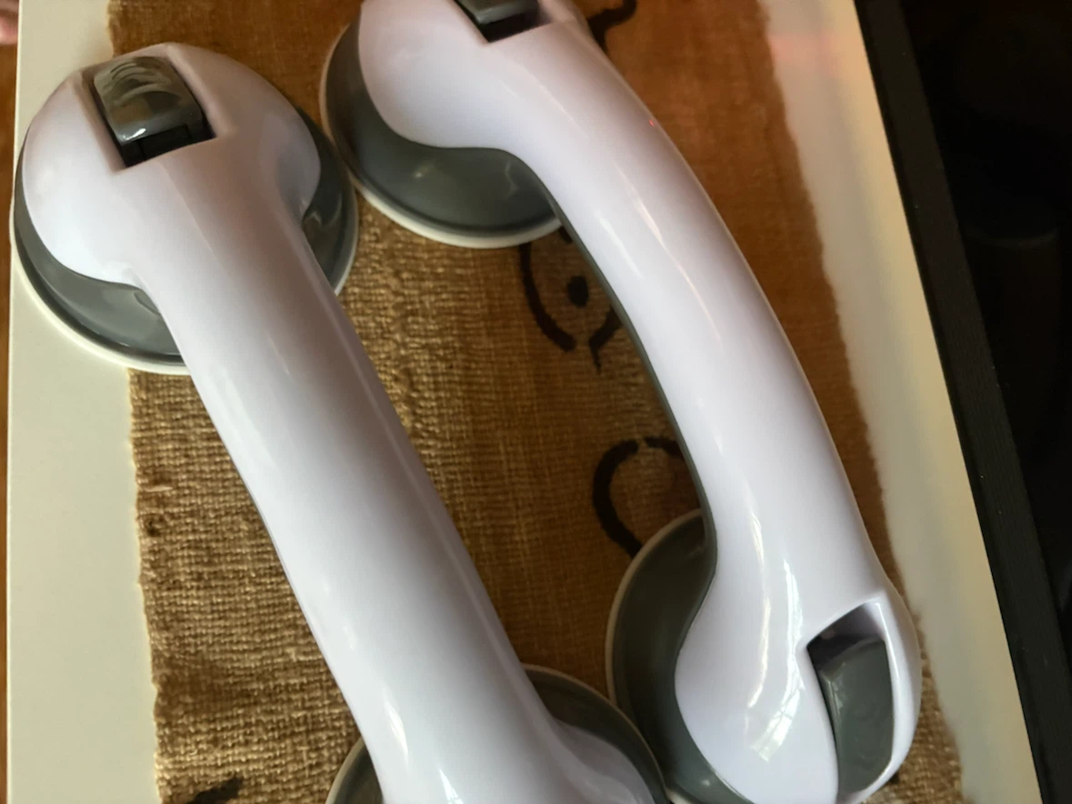 Suction Grab Bar Handles (Set of 2) - photo 3