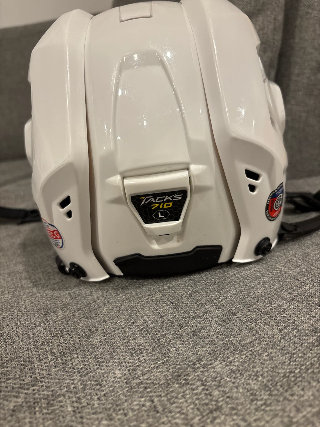 CCM Tacks 710 Hockey Helmet - Size L - photo 3