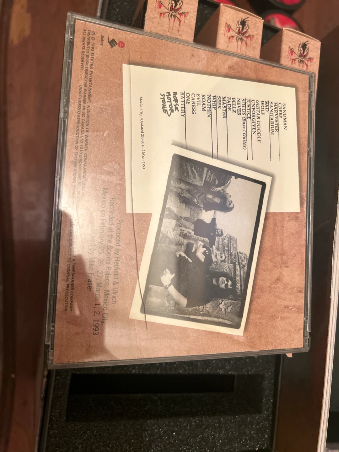 1993 Metallica Live Shit: Binge & Purge Box Set (VHS & CD) - photo 4