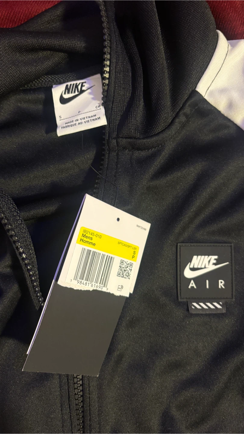 Nike men’s hoodie and  Air Track Jacket - photo 4