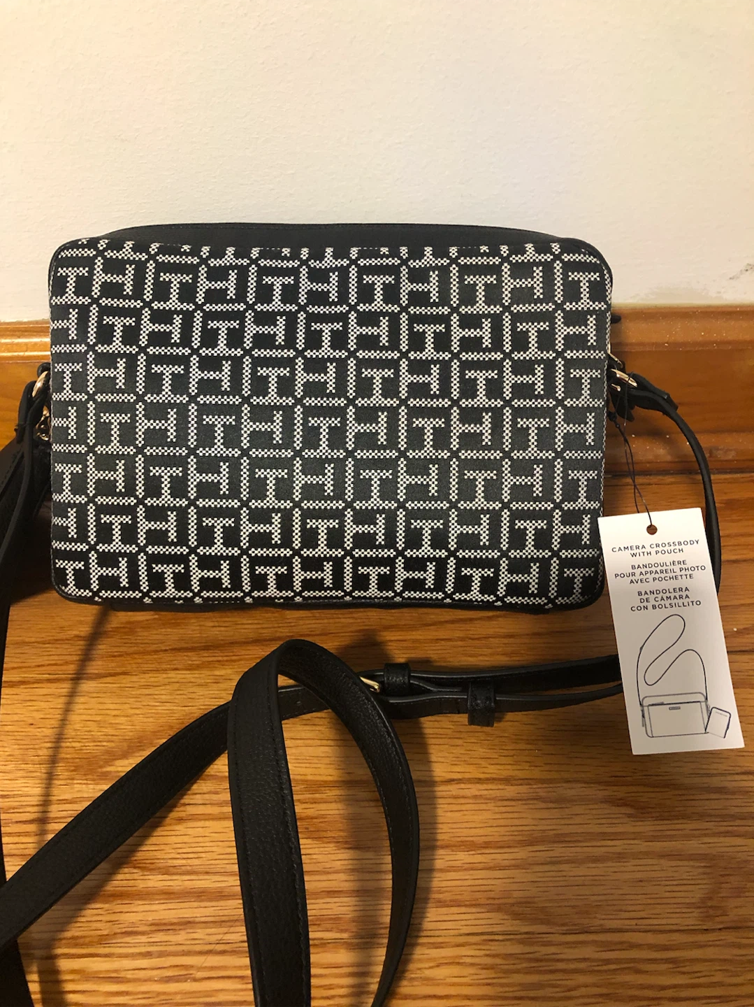 Tommy Hilfiger Camera Crossbody Bag with Pouch - photo 2