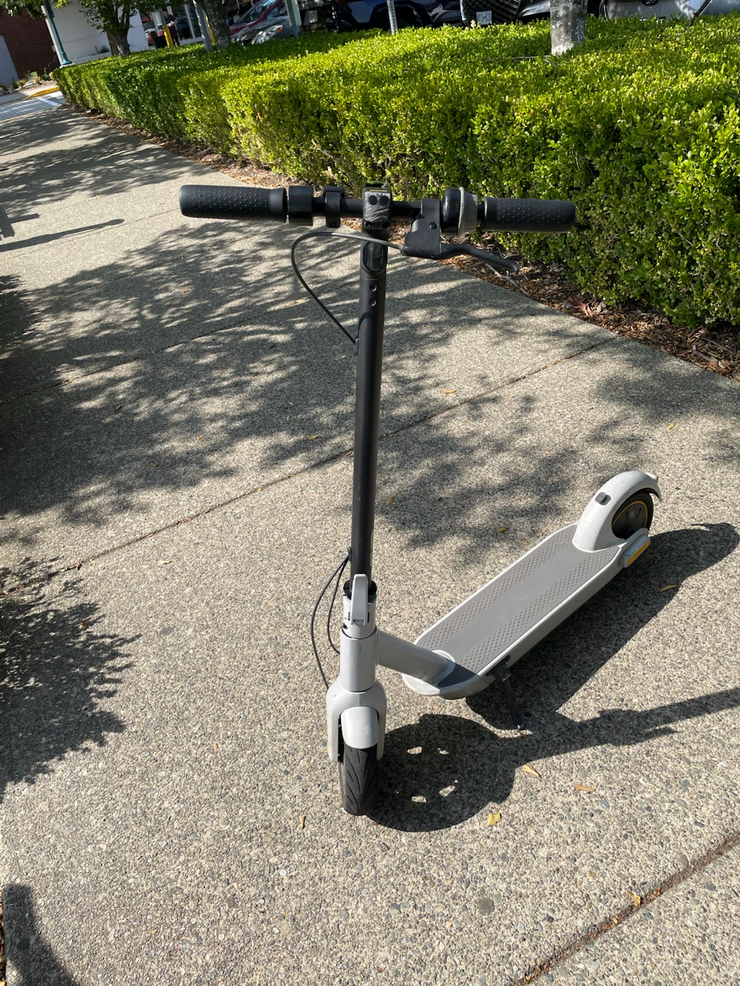 Segway Ninebot G30LP MAX Electric Scooter - photo 4