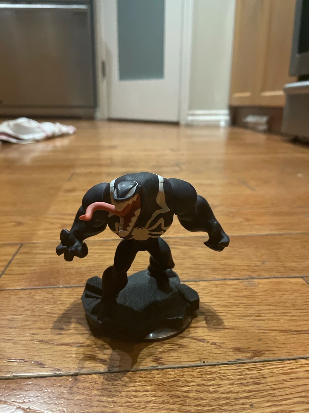 Disney Infinity 2.0 Figures - Merida, Jack Sparrow, Venom - photo 3