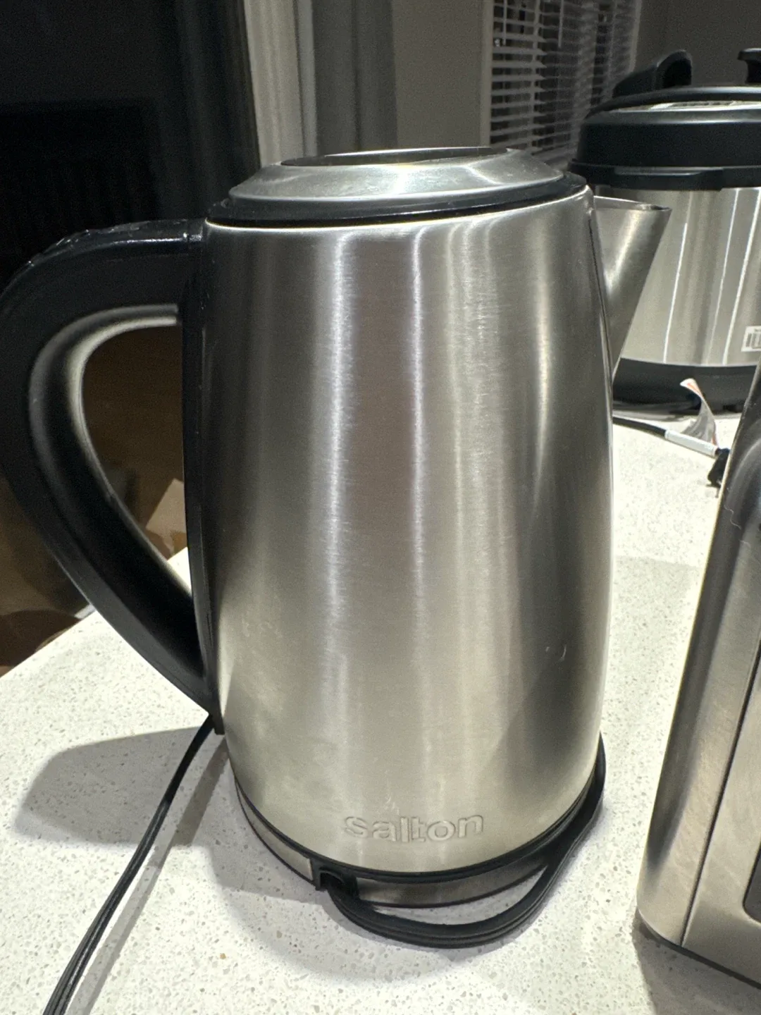 Salton Electric Kettle