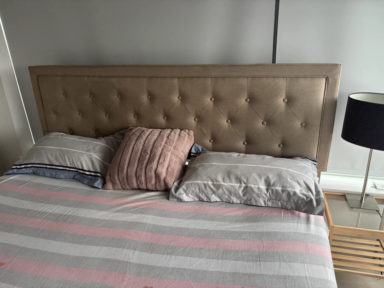 Queen Bed Frame with Tufted Headboard - photo 3